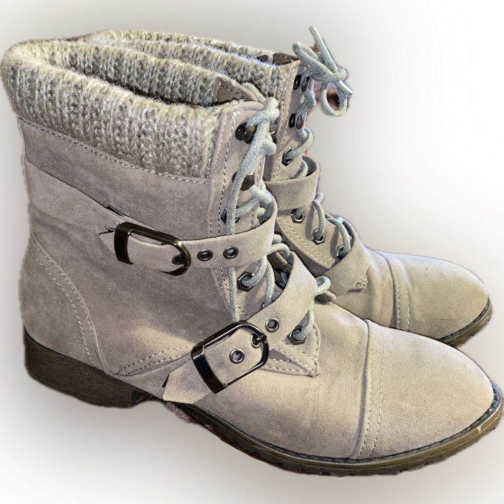 Taupe Ankle Boots with Knit Cuff size 8